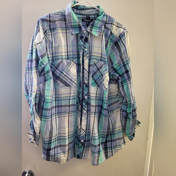 Blue and Green Plaid Button-Up Shirt - Picture 2 of 2